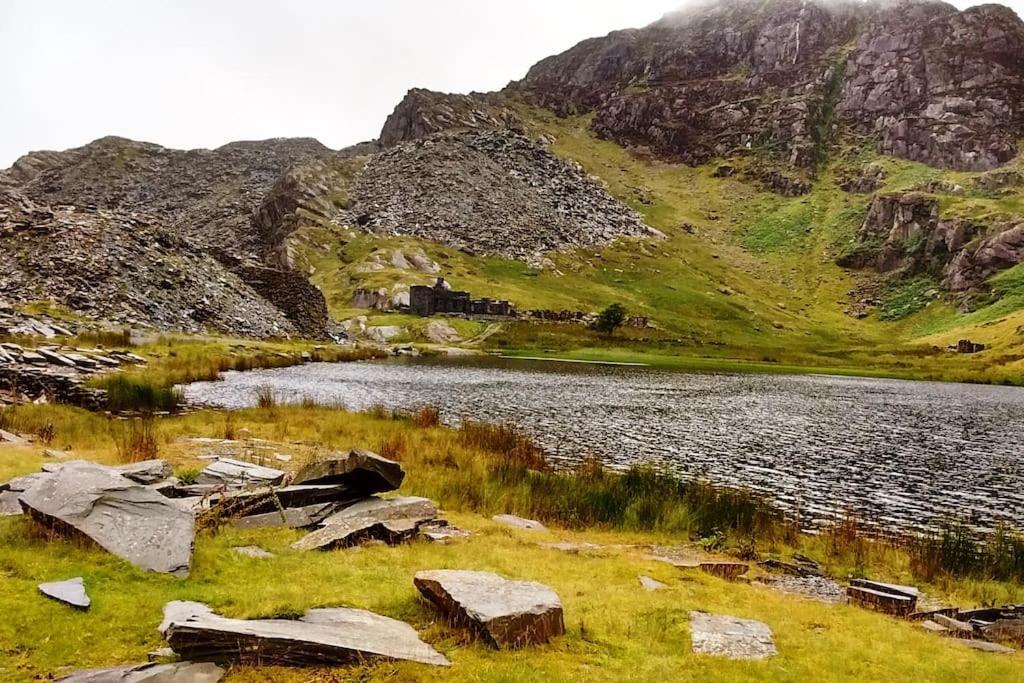 Mountain Walks Straight From The Doorstep Villa Blaenau Ffestiniog Exterior photo